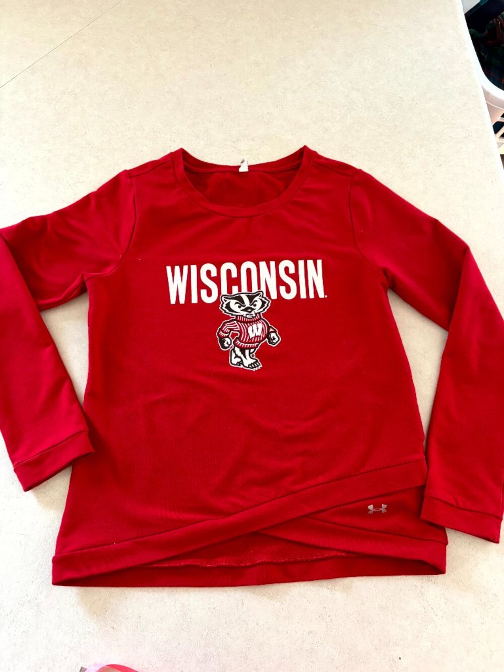 Wisconsin Badgers Women's Lightweight Sweatshirt Bucky Badger Med Under Armour